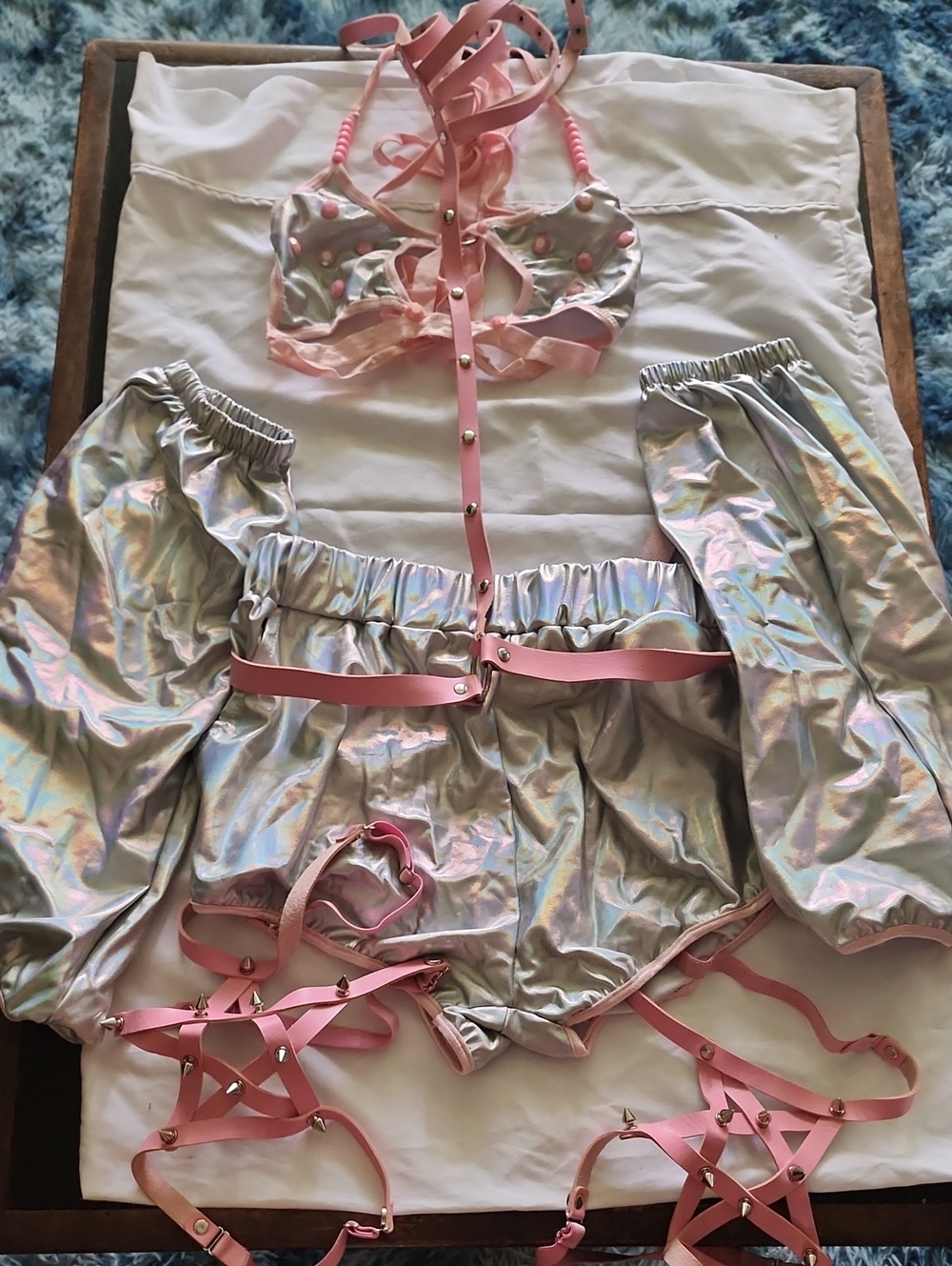 Holographic Silver Pastel Pink Harness Sleeves 4pc Festival Rave Set Fits S/M